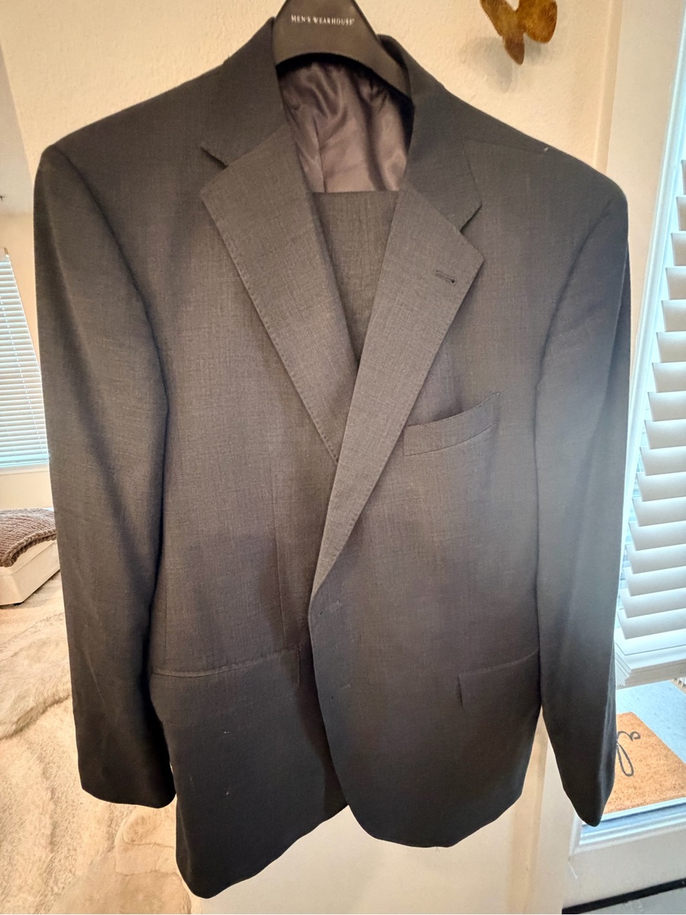Joseph Abboud Charcoal Gray Men's Tailored Blazer and pants suit set